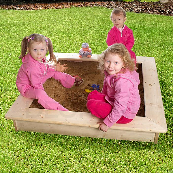 Children's sandpit with lid + FREE cupcakes (wood thickness 26 mm)